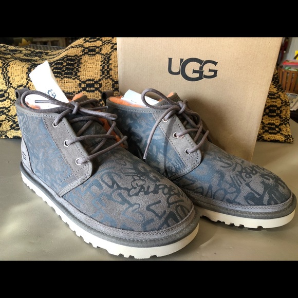 Ugg Neumel Street Graffiti Boots Wms Sz 